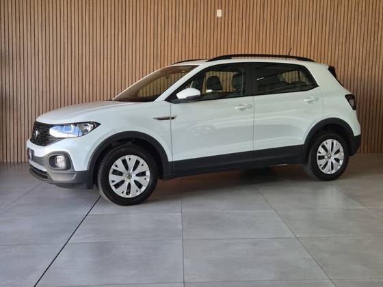 VOLKSWAGEN T-CROSS 1.0 200 TSI TOTAL FLEX SENSE AUTOMÁTICO